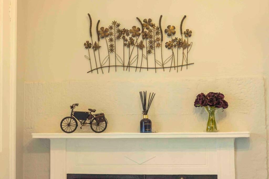 Spacious City Centre Apartment Full Of Character อินเวอร์เนส ภายนอก รูปภาพ